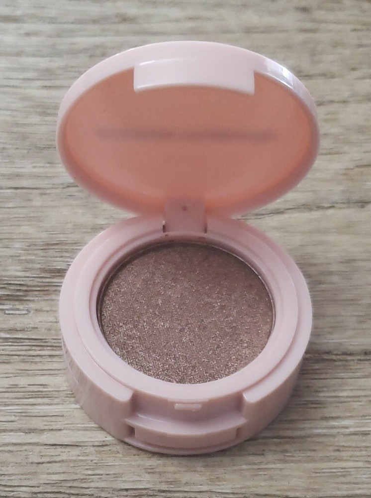 sophia + mabelle The Stack Eyeshadow Duo in SO FESTIVE