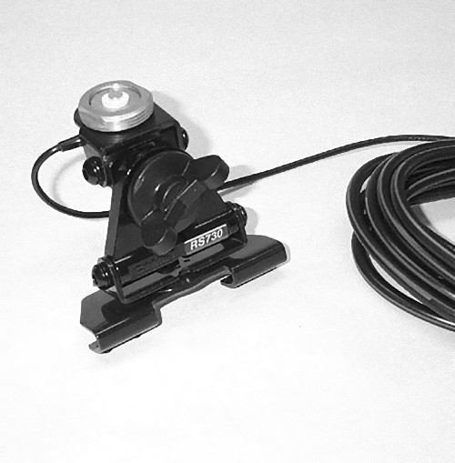 COMET CP-5NMO Universal Lip mount, 3-axis adjustable, NMO, 16ft coax