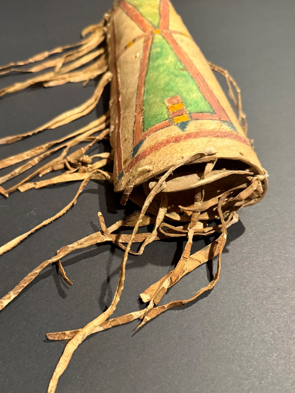 19TH C PLAINS PAINTED PARFLECHE CYLINDER CASE WITH FRINGE, EXCELLENT, NR!