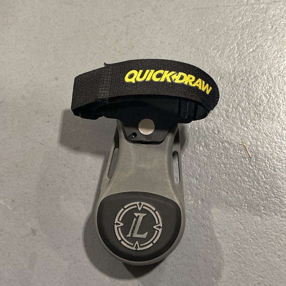 LEUPOLD QuickDraw Retractable Holster Rangefinder Cell Phone Other Small Device