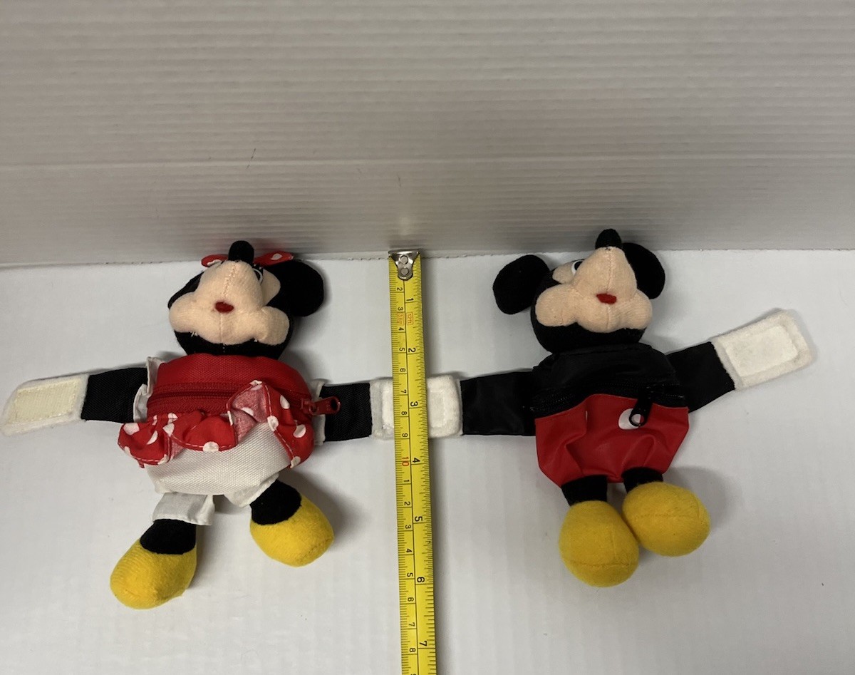 Disney Mickey & Minnie Plush Wrist Zippered Coin Purse Set D7