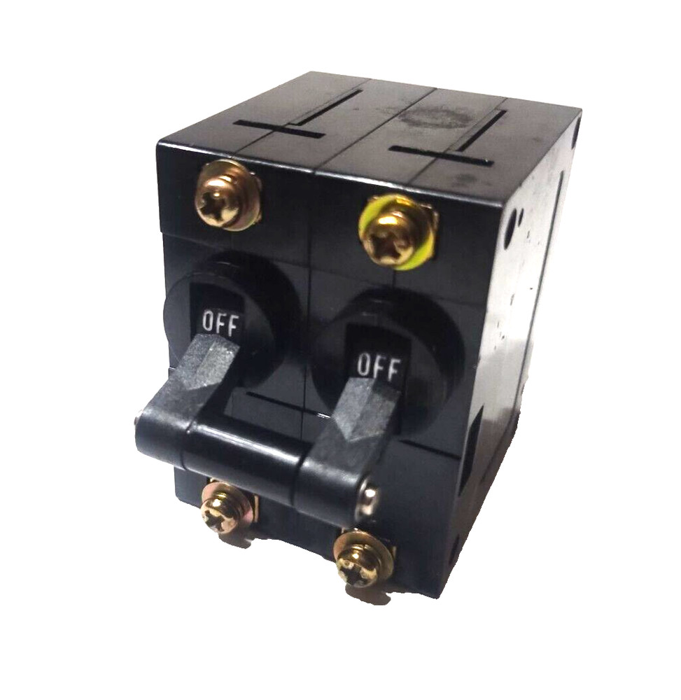 IDEC NRAS 2121 Circuit Protector