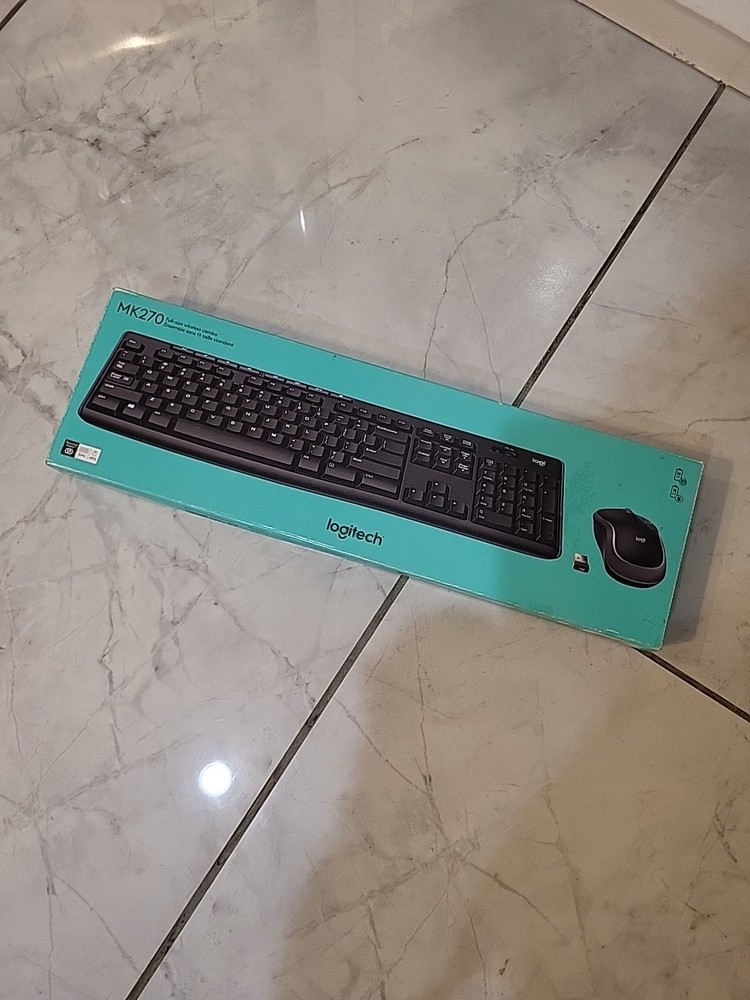 Logitech MK270 Wireless Keyboard and Mouse Combo - 920-008813