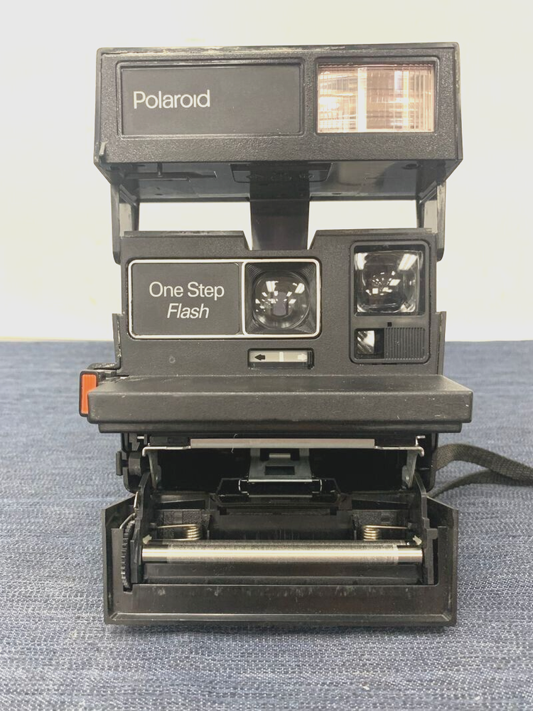 VINTAGE POLAROID ONE STEP POLAROID CAMERA