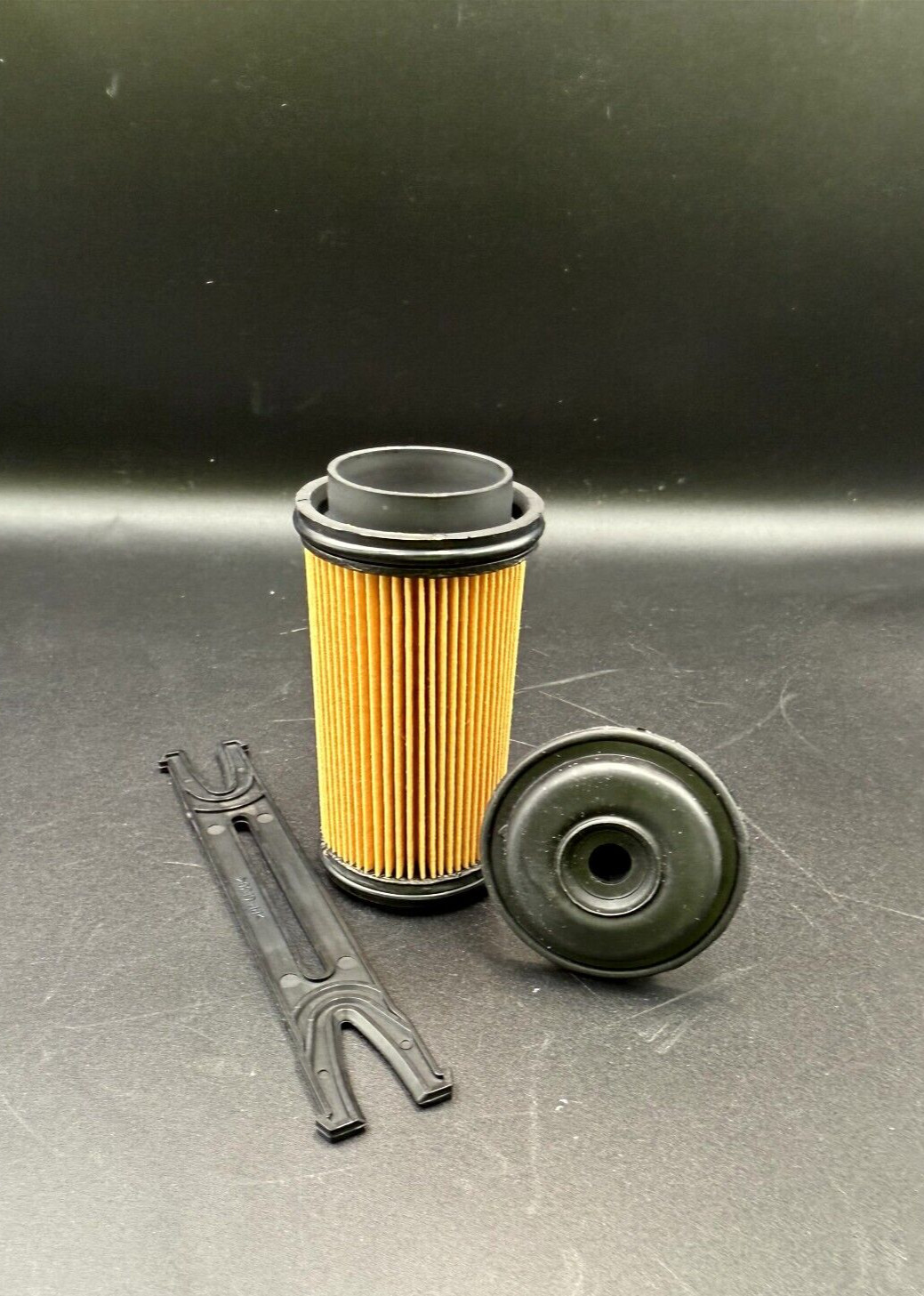 Volvo DEF 23381562 OEM D13, Mack MP8