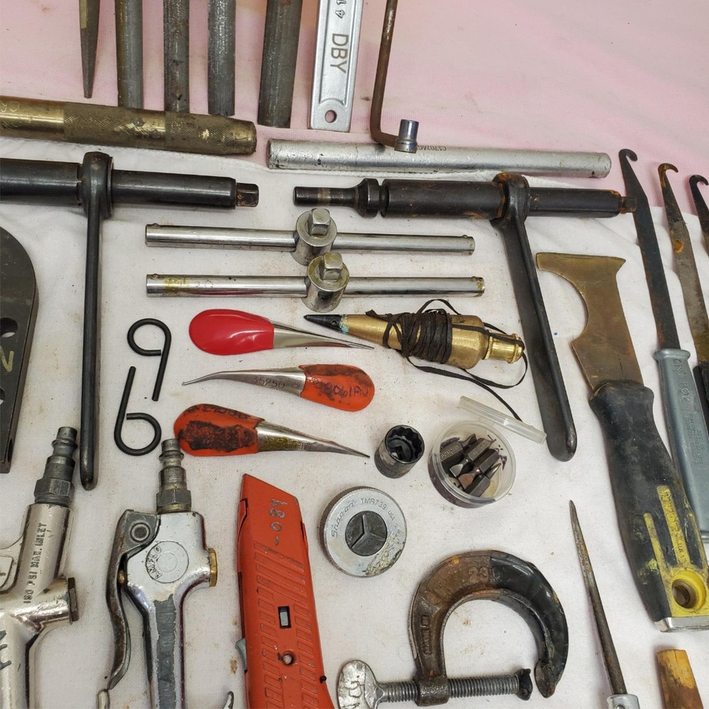Misc. Lot of Compressed Air, Hook Tools