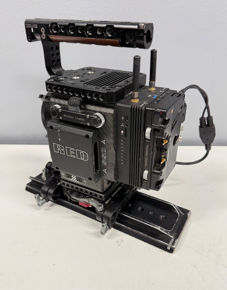 Loaded !!! RED DSMC2 Monstro 8K VV Package |Good Condition