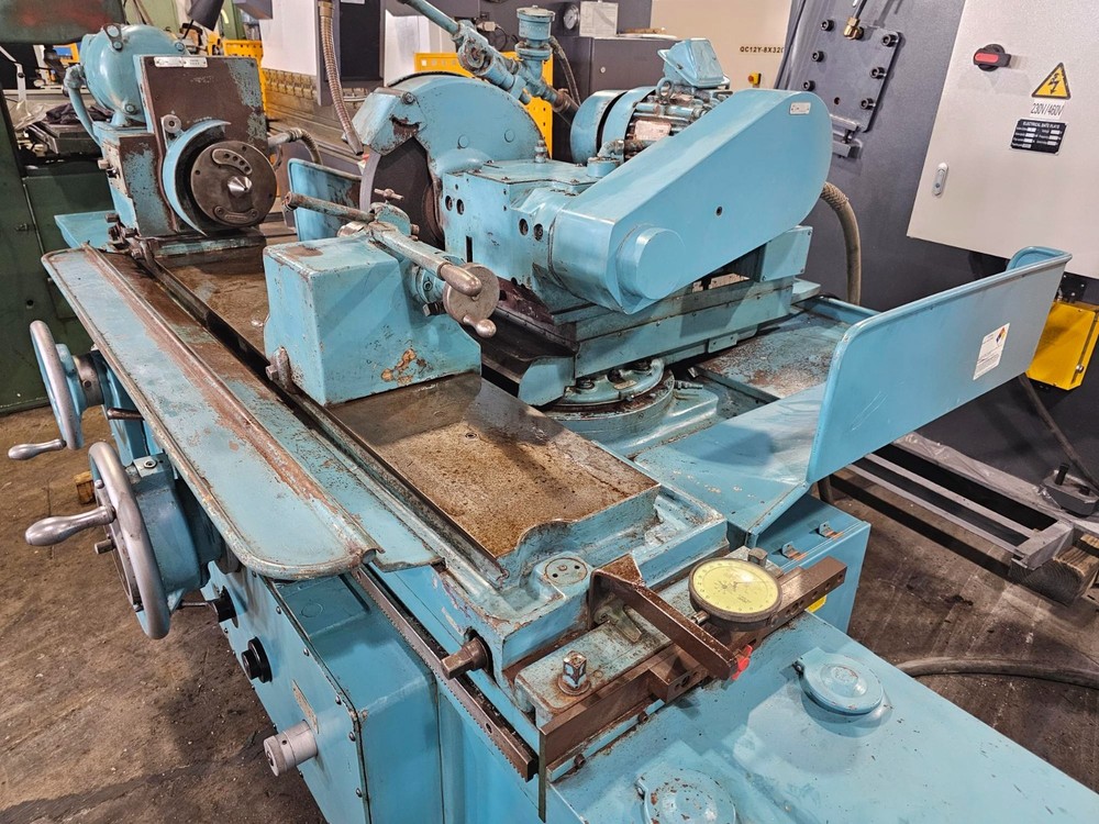 CINCINNATI Model 1236 12" x 36" Universal Cylindrical Grinder