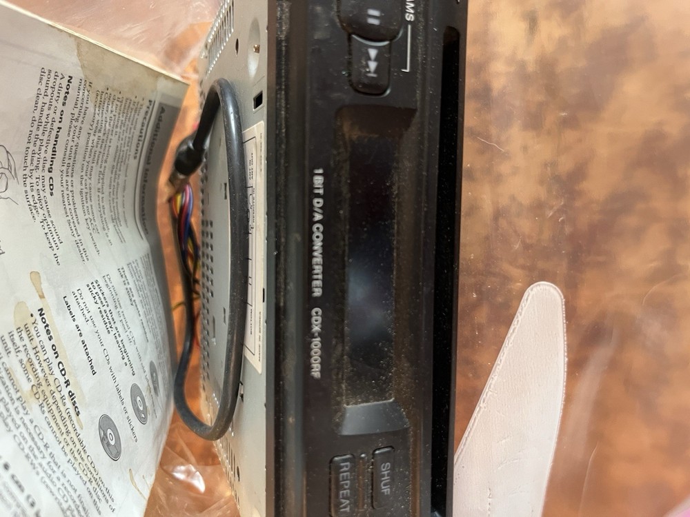 Sony CDX-1000RF Compact Disc Player System For Parts Untested