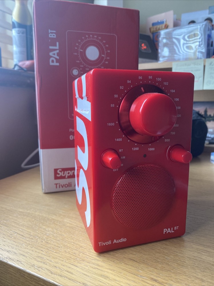 Supreme Tivoli Speaker Slight Damage