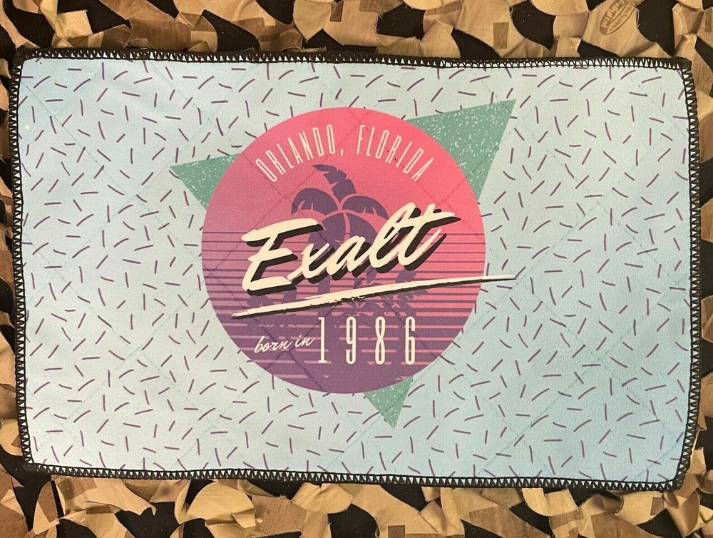 NEW Exalt Microfiber Player Goggle Cloth - Retro