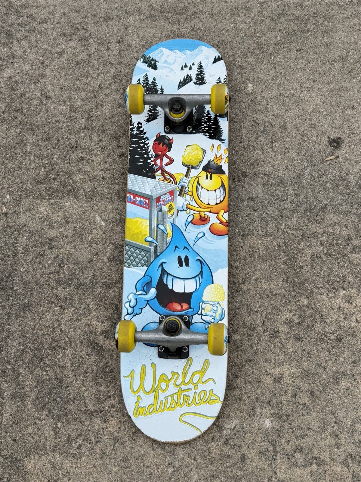 VTG WORLD INDUSTRIES Flameboy SNOWCONE Skateboard Complete 7.75