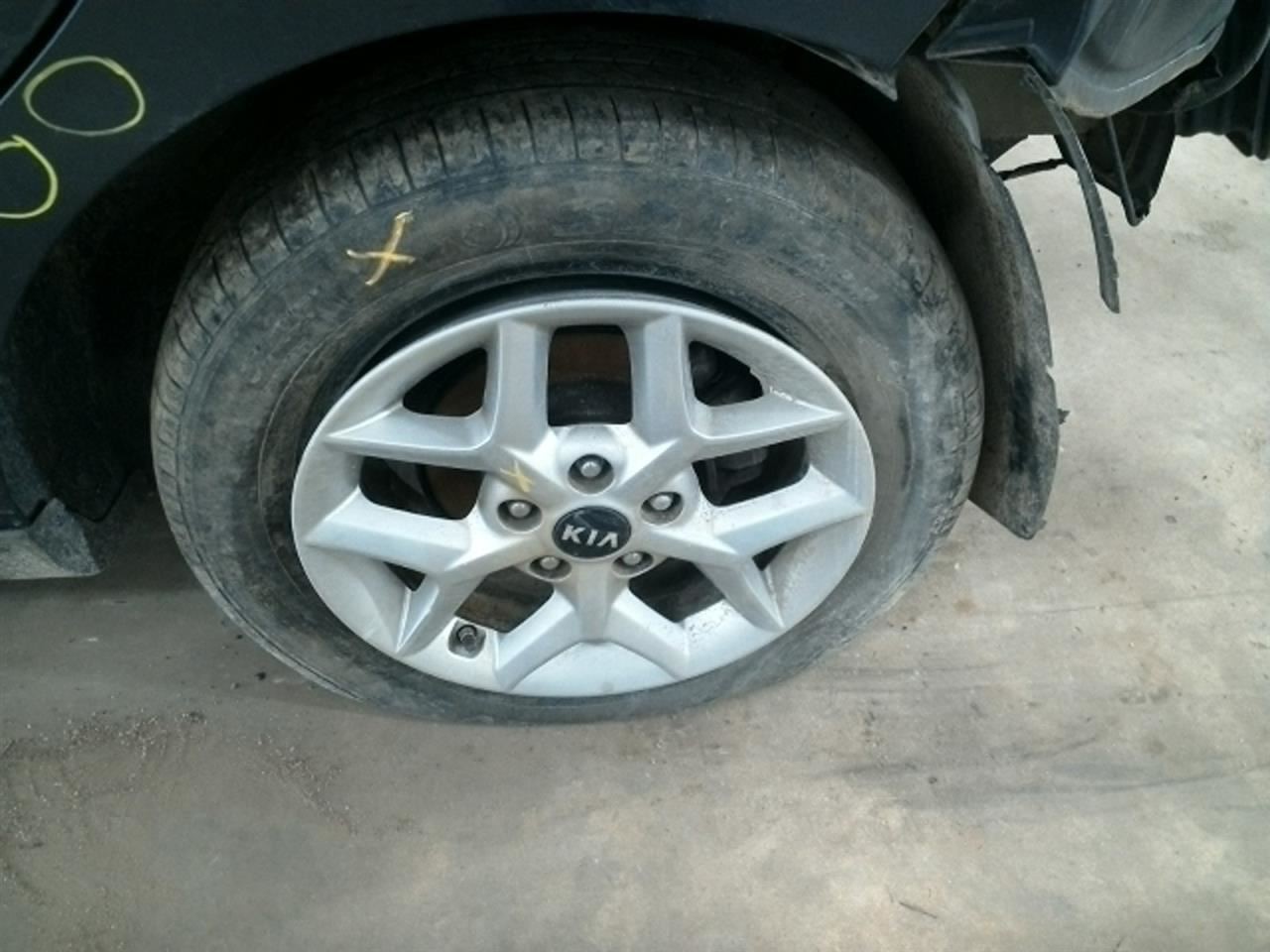 SOUL 2020 Fuse Box Cabin 104866525