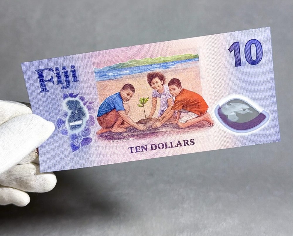 Fiji 10 Dollars 2026 UNC