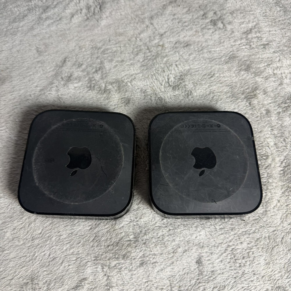 2 Apple TV UNTESTED no power cable