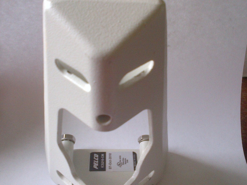 PELCO ICS210CM CORNER MOUNT FOR ICS210CR3