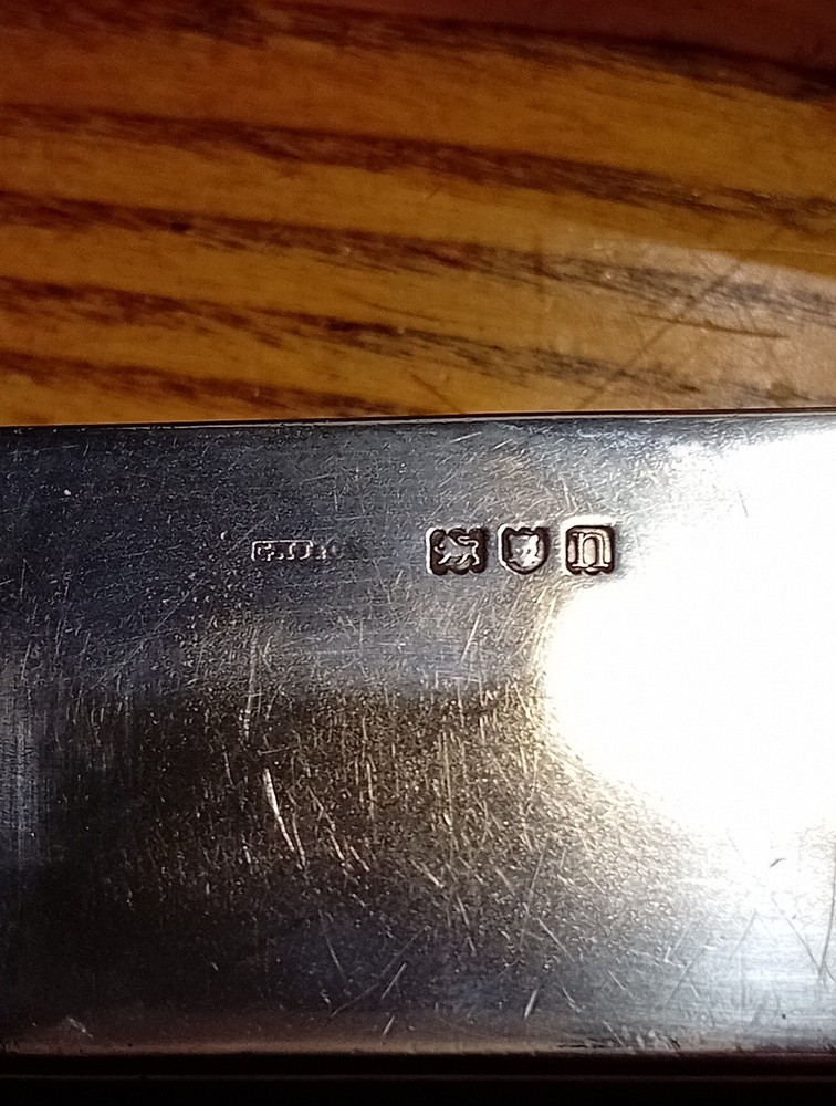 Solid Silver Edwardian Box London 1908 G H James & Co.