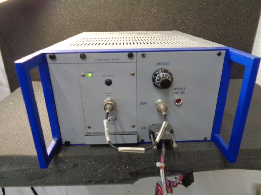 PHYSIK INSTRUMENTS E-501K005 LVPZT Amplifier