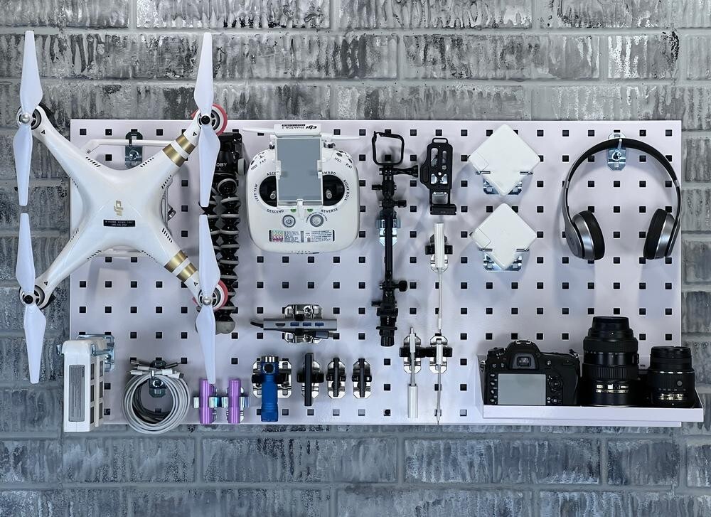 32 Piece Set Steel Wall Mount Pegboard Hook & Hanging Bin Kit Workshop Organizer