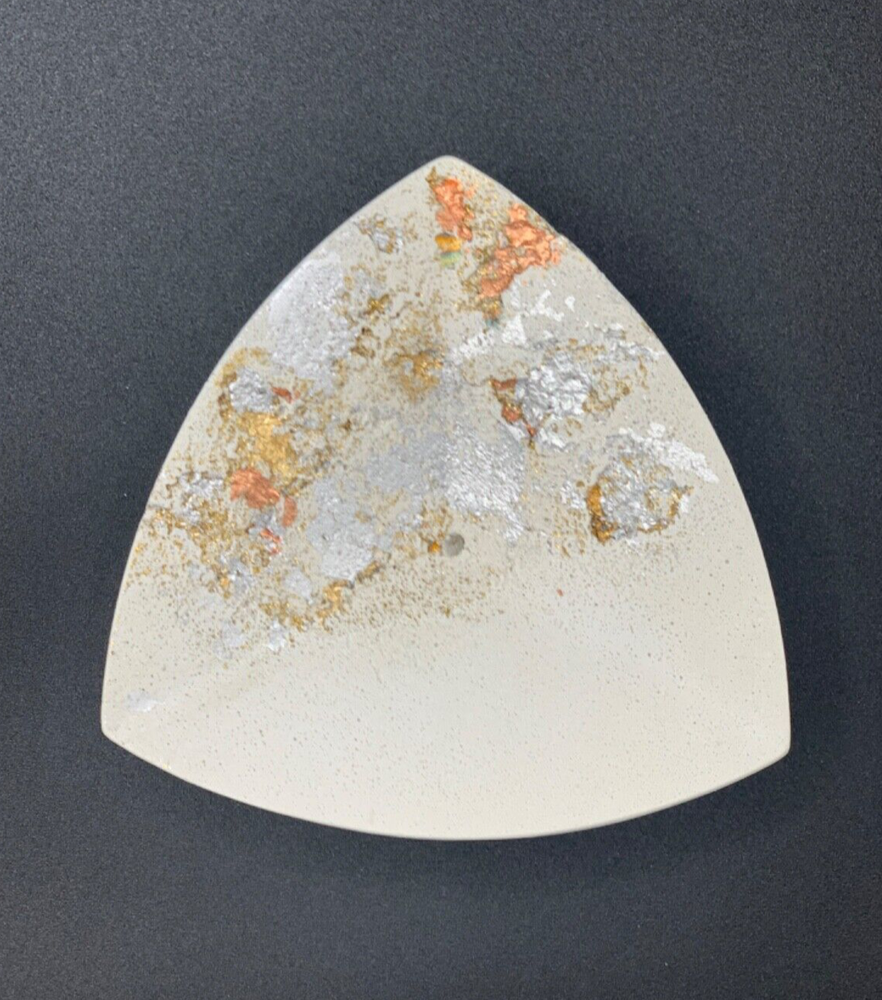 Modern and Chic Cement with Metallic Leaf Accent Scent Holder