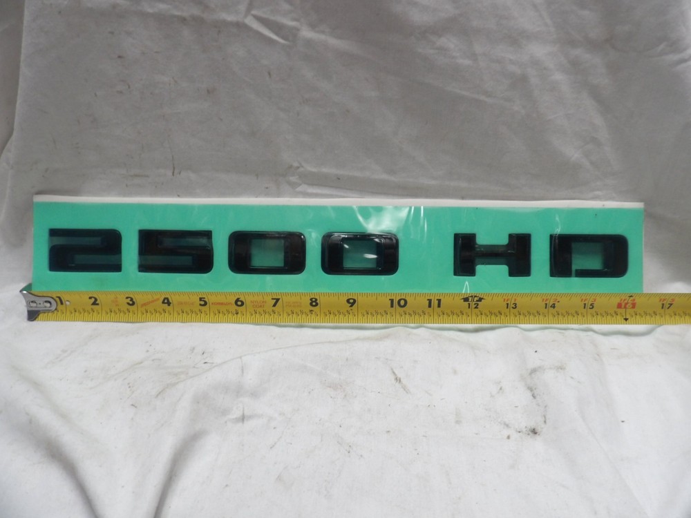 2500 HD Emblem Black