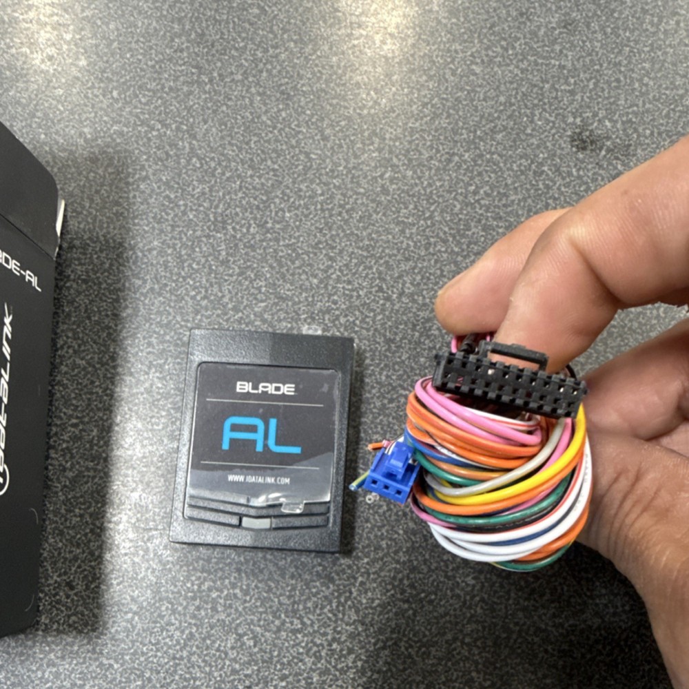 iDatalink BLADE-AL Remote Start & Security Interface Module with Wire Harness