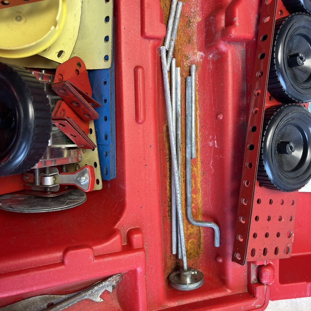 Vintage 1970’s Gabriel ERECTOR SET in Red Plastic Case