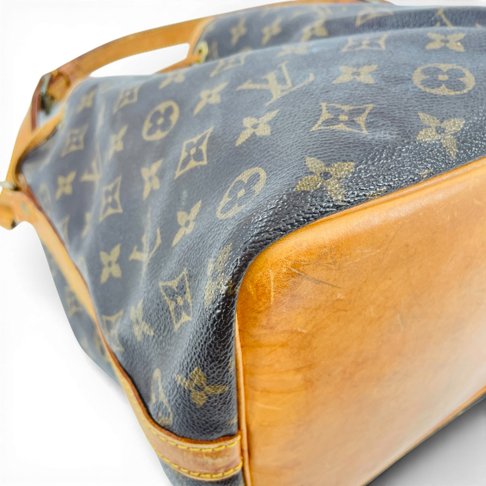 Auth LOUIS VUITTON Monogram Petit Noe M42226 Ladies Drawstring Shoulder Bag