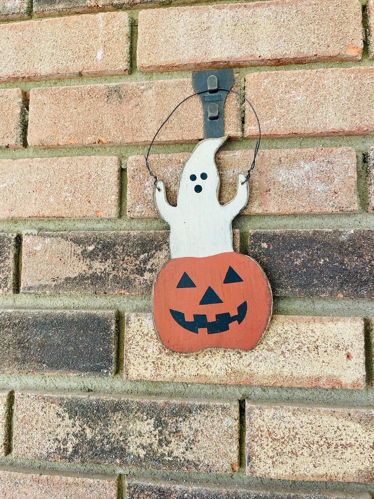 Ghost In Jack O Lantern Wooden Hanger