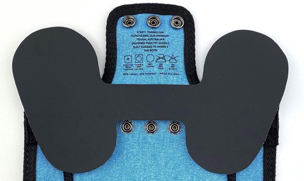 OFFICIAL DOWN UNDER OUTDOORS Medium-Large Chicken Saddle with Shoulder Covers