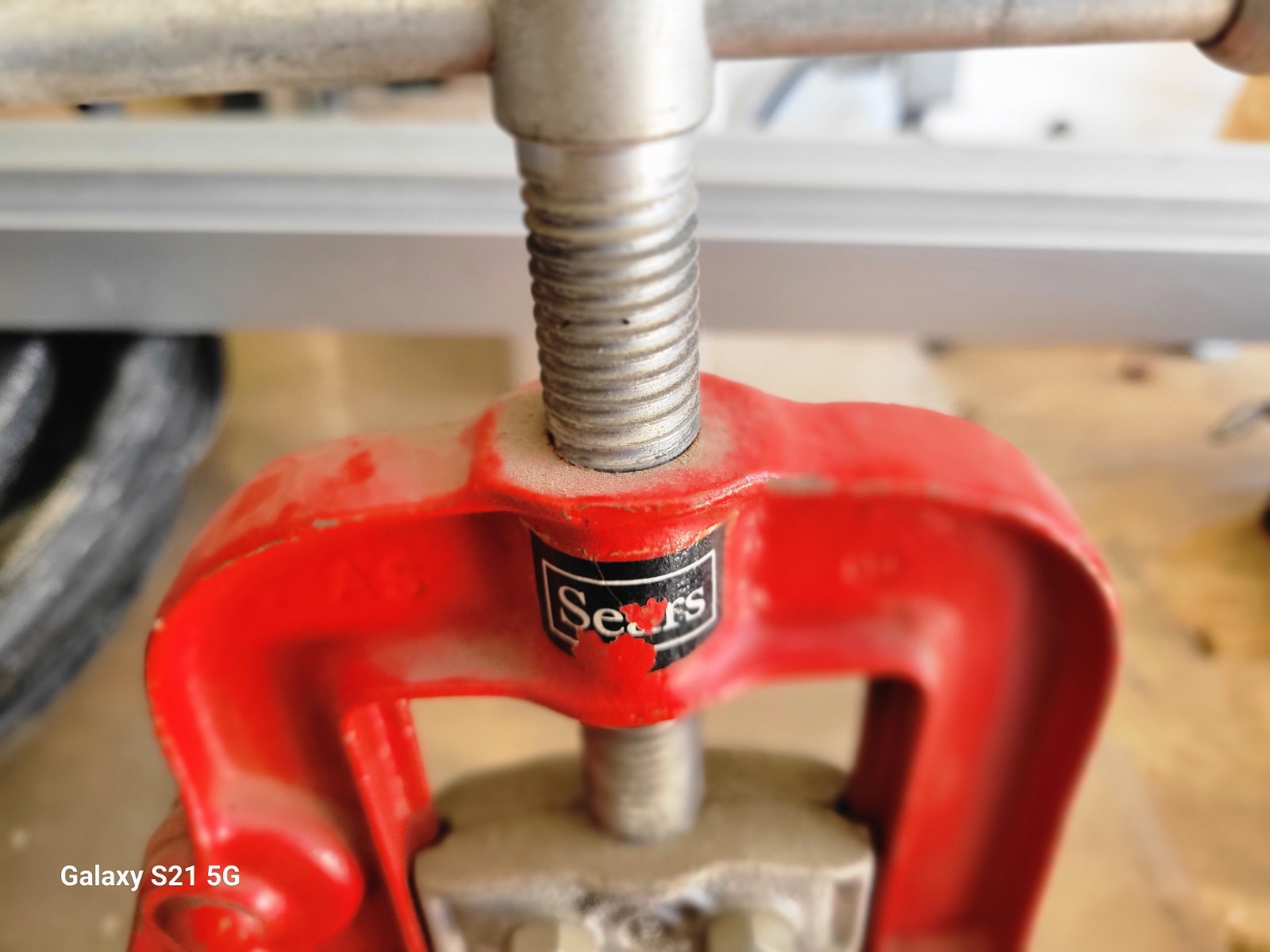 SEARS ~ PIPE VISE ~ Vtg ~ No. 00H ~ 1/8"- 1.5" ~ Craftsman ~ Red