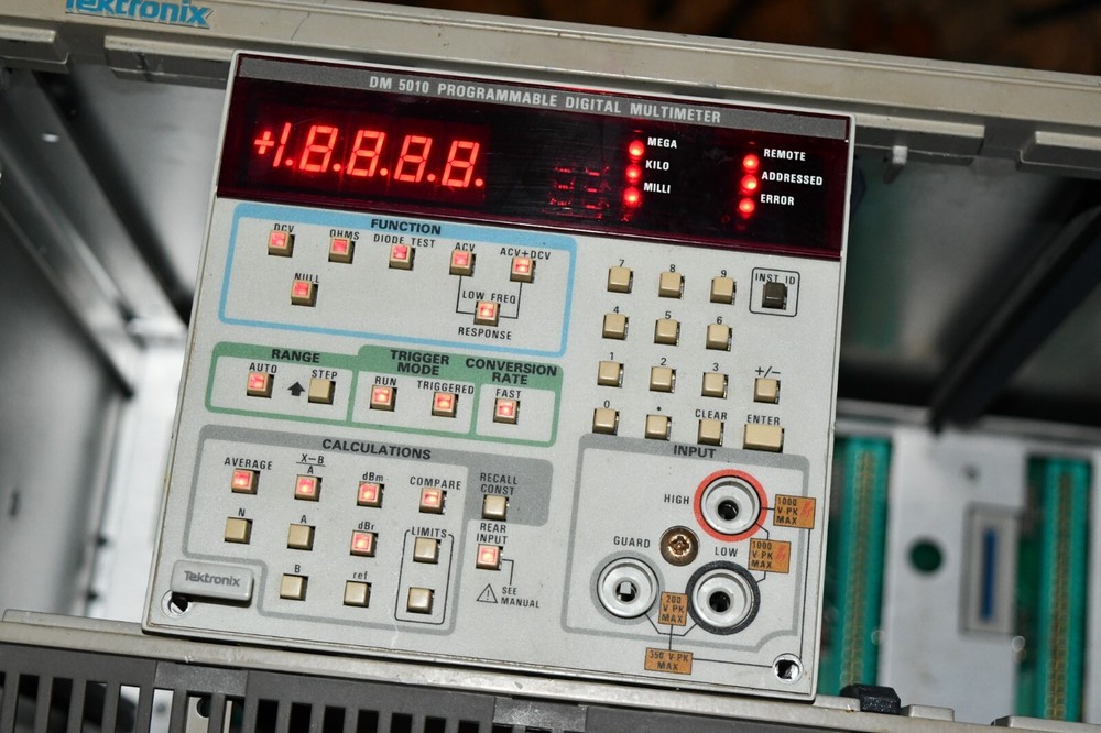 Tektronix DM5010 Programmable Digital Multimeter -FLASHES ON-AS IS READ 515b2 #2