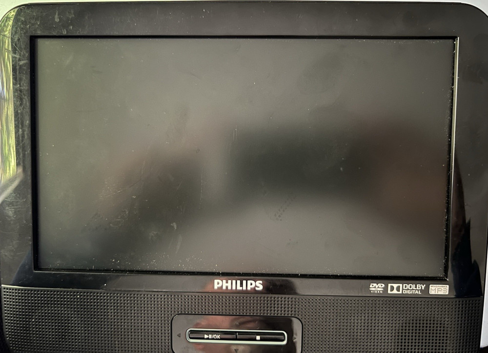 Philips Portable DVD Player PD9012M/37 w/extra Screen Tested Works!