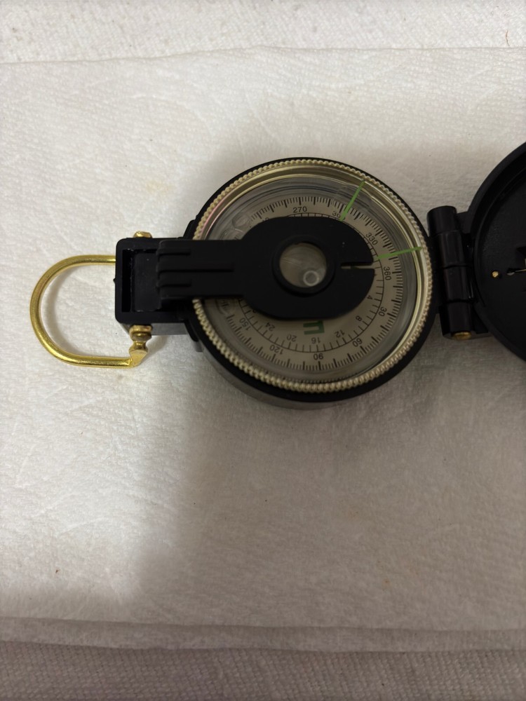 ENGINEER DIRECTIONAL COMPASS BLACK USED
