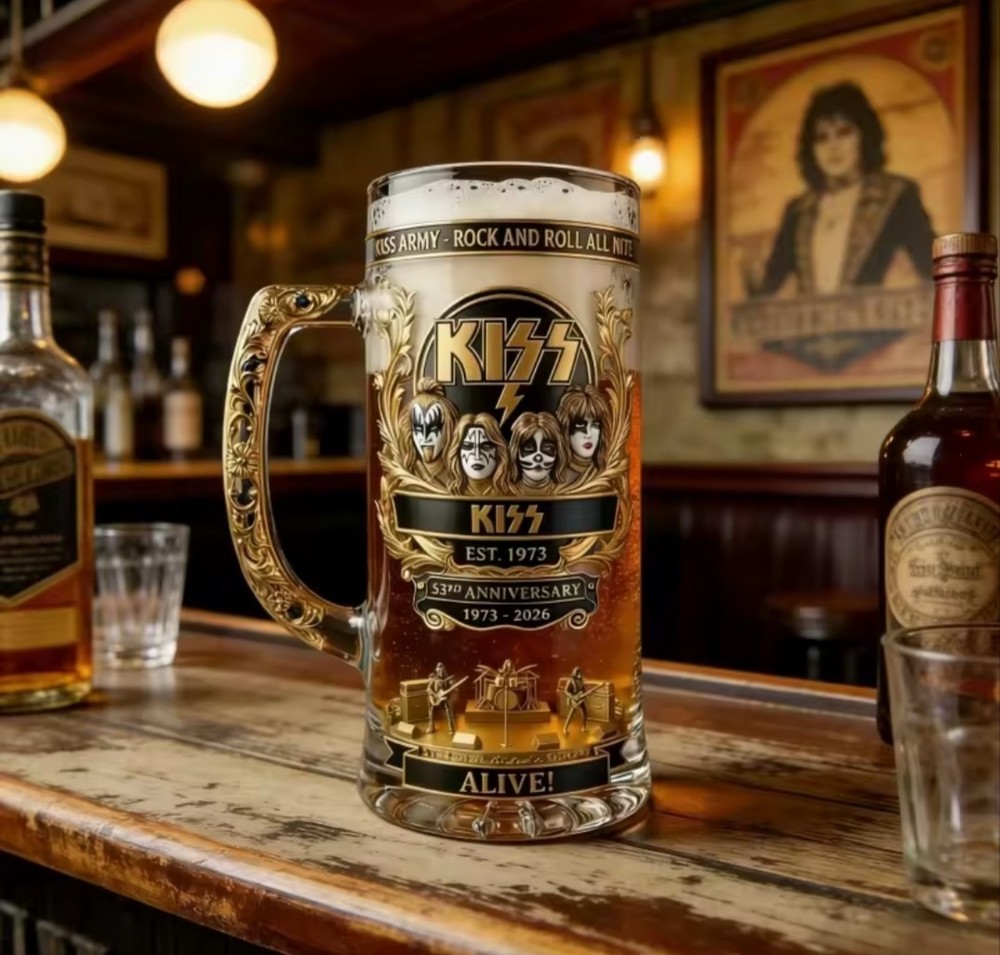 KISS 53rd Anniversary Beer Stein Glass - 3D Concert Scene - 1973-2026 Gold Decor