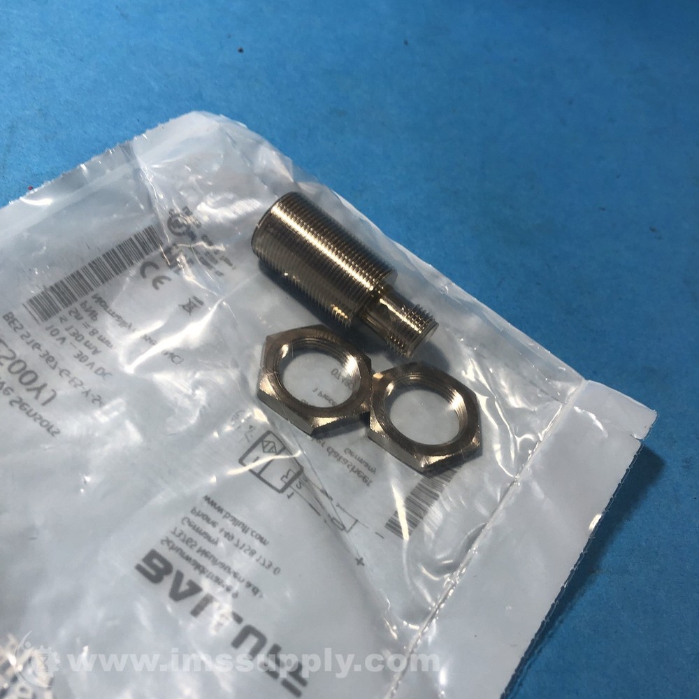 Balluff BES00YJ Inductive Standard Sensor FNFP