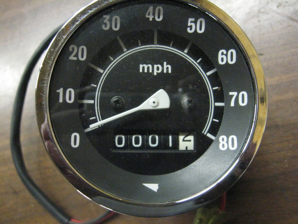 74 SNOWMOBILE SPEEDOMETER