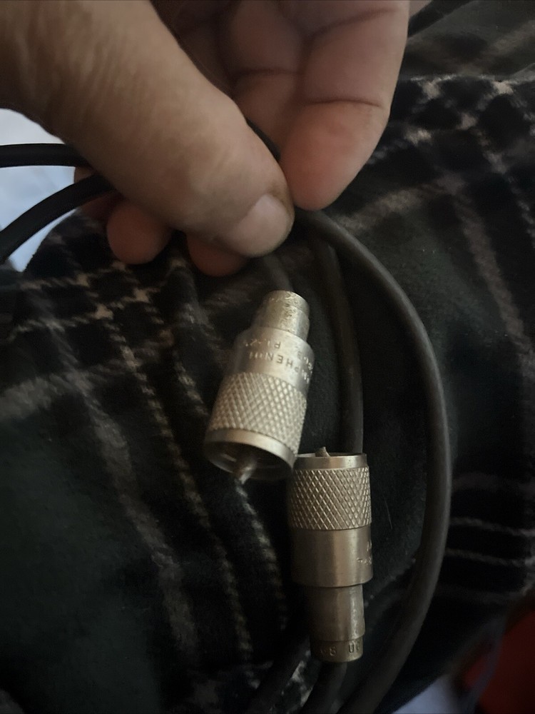 Vintage Made in Japan. KRIS Transmitter Model 823-126 Not Tested 48 Inch Cord