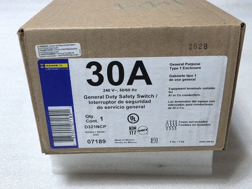 Square D D321NCP Safety Switch Box Three-Pole, Type 1, Enclosure 30 Amp, 240V AC