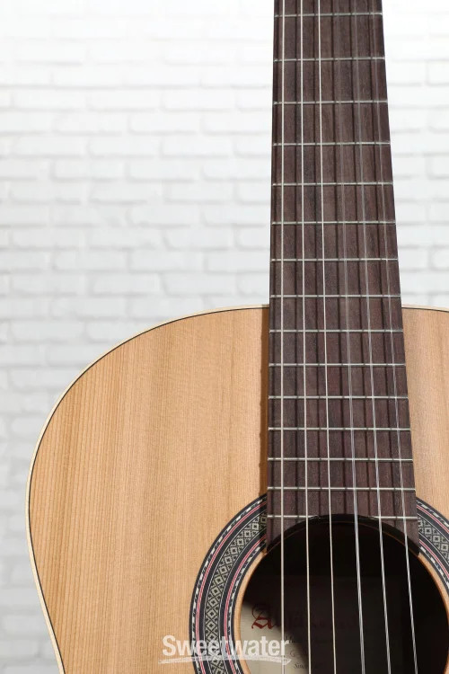 Alhambra 1 OP Nylon-string Classical Guitar - Natural