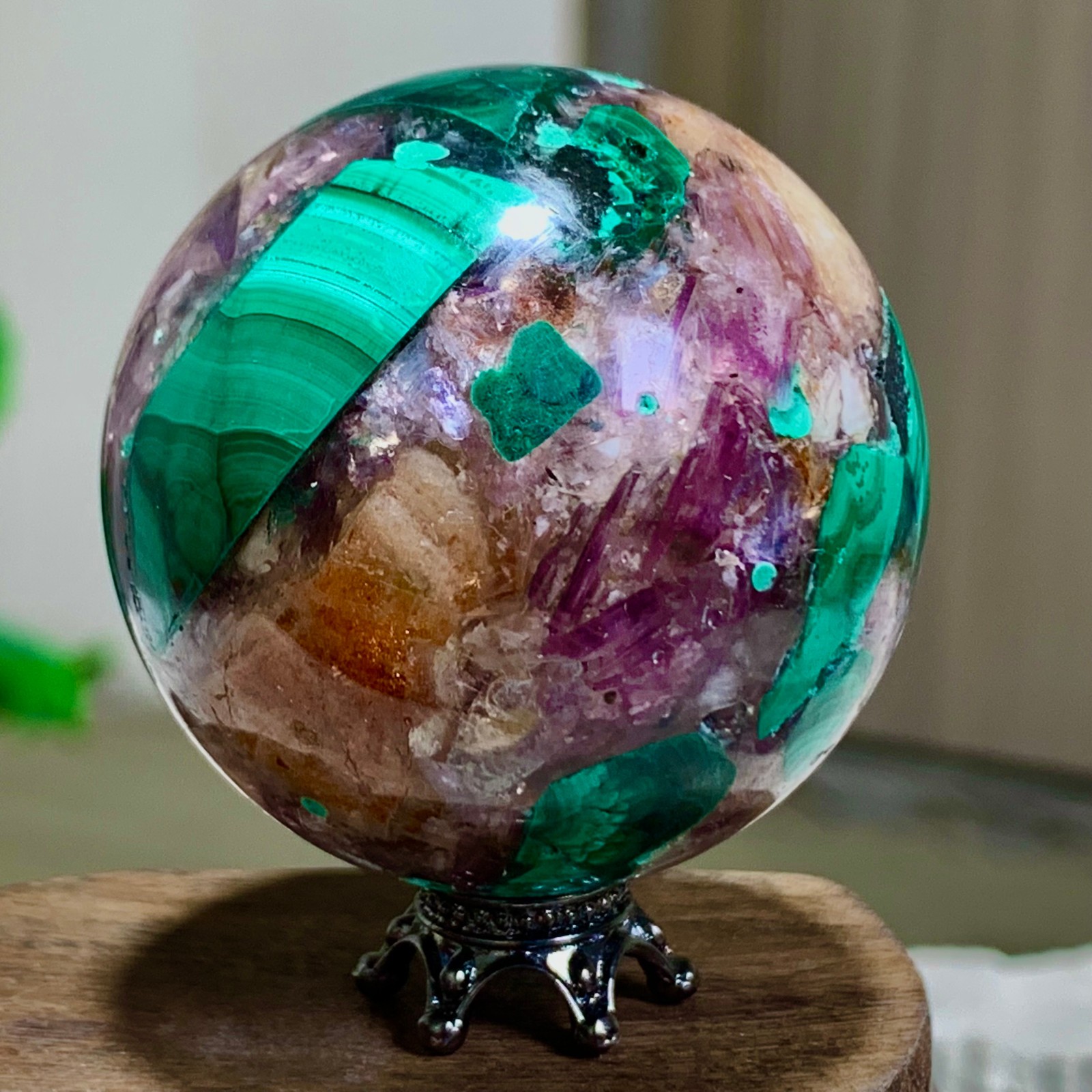 108G Newly discovered rare malachite purple mica symbiotic sphere restoration