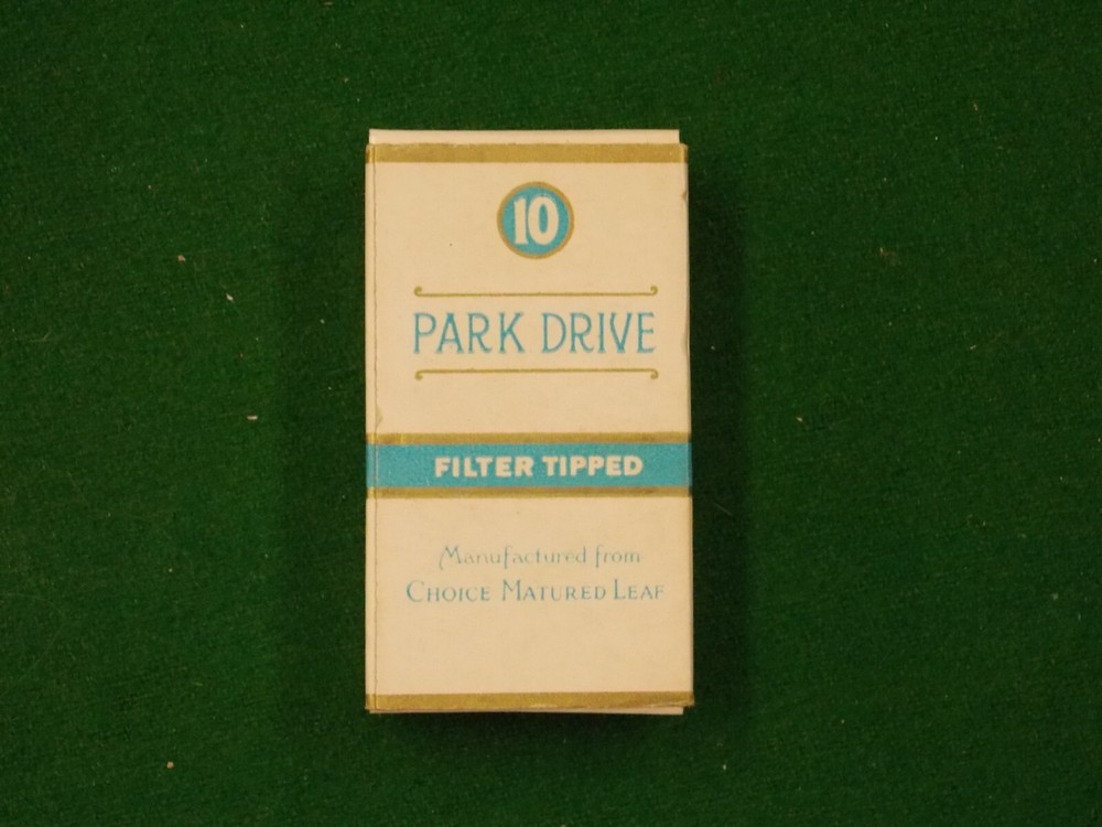 Vintage Gallaher Park Drive Empty Cigarette Packet Box