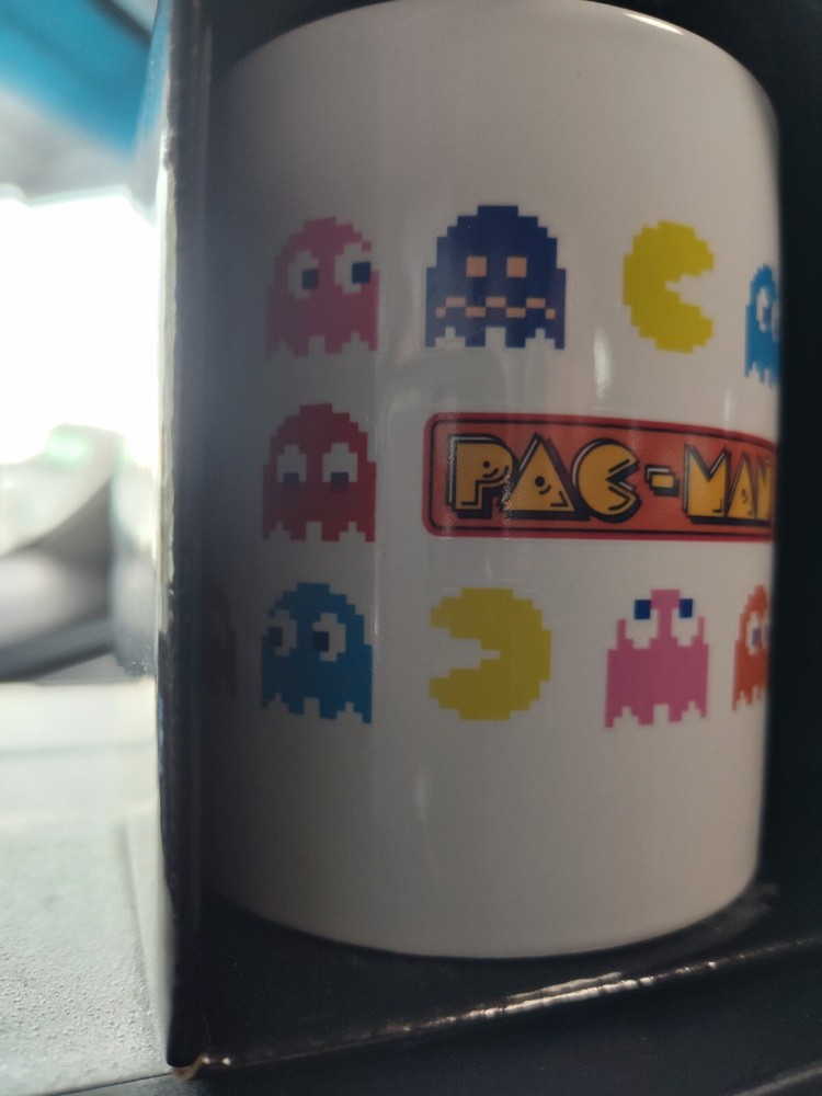 Pac-Man Coffee mug, Atari video games, 11 Oz
