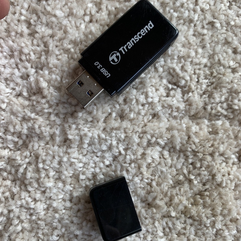 Black Transcend High-Speed RDF5 USB3.0 SDHC/SDXC/microSDHC/microSDXC Card Reader