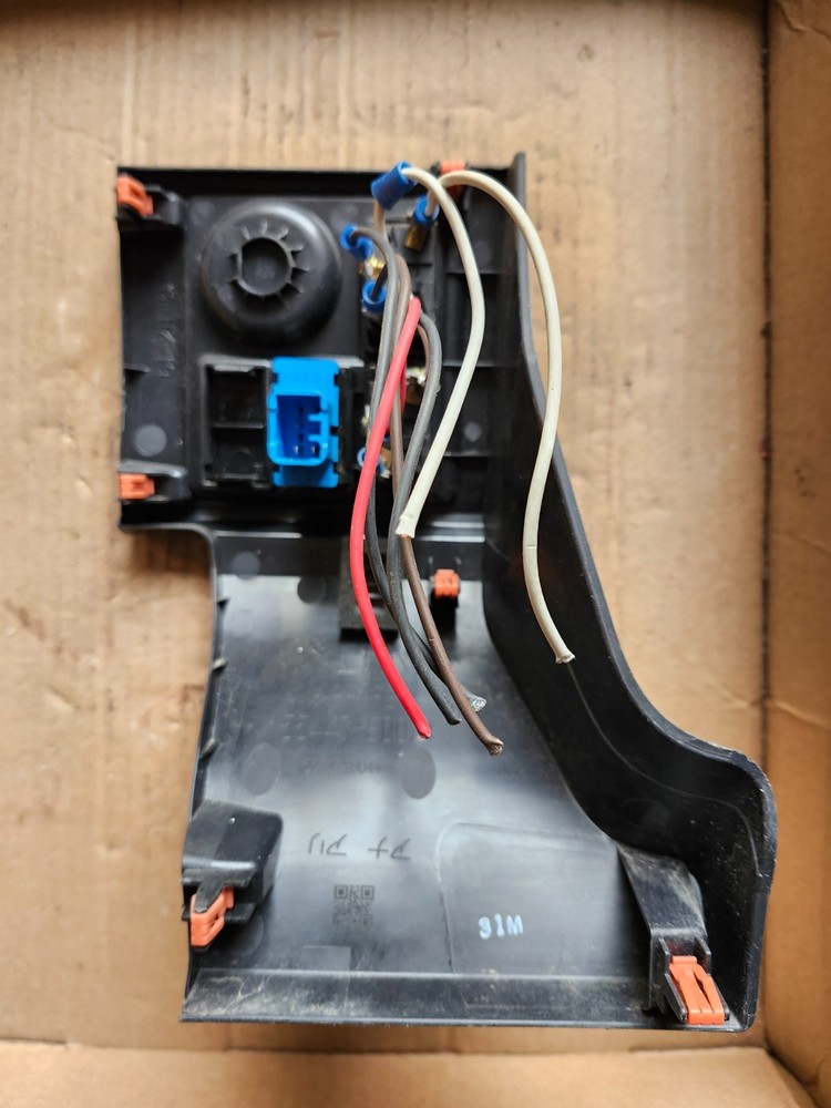 2023 Hino L6 Dash Switch Panel 55447-E003 OEM