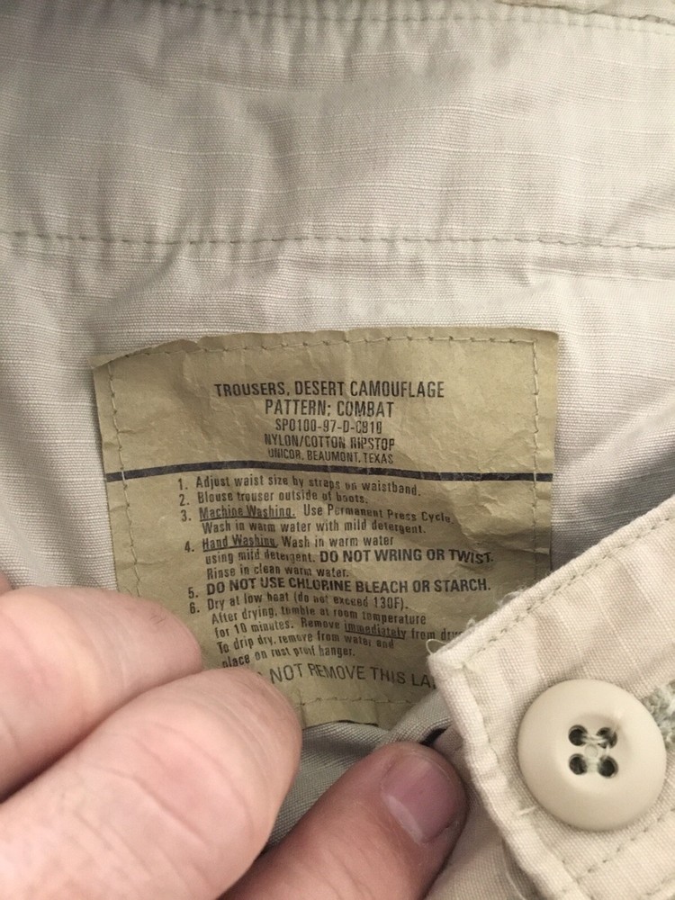 Desert Storm Era DCU Desert Pattern Combat Set Size Medium Captain Rank