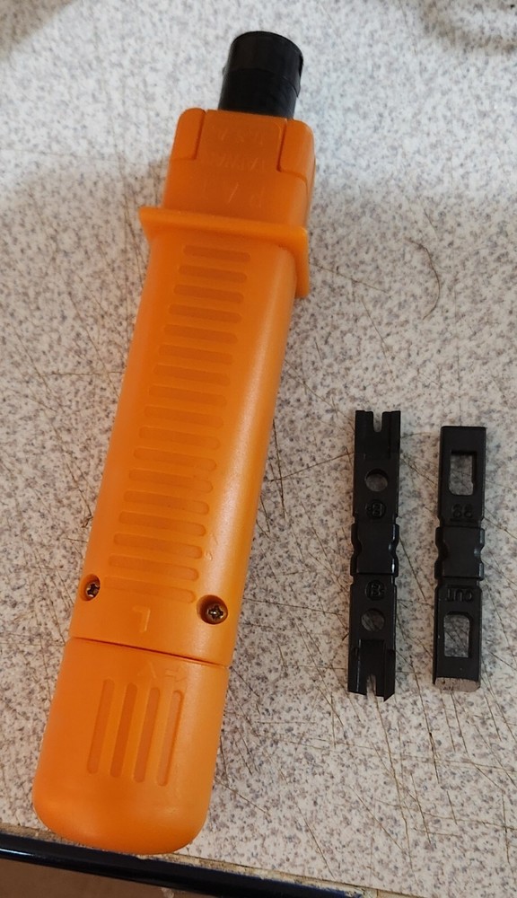 Punch Down Wire Impact Tool w 2 Blades