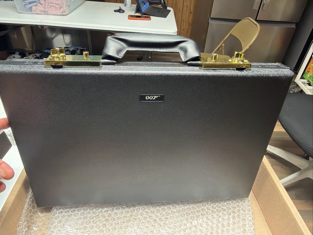 James Bond Secret Agent 007 Attaché Case Replica