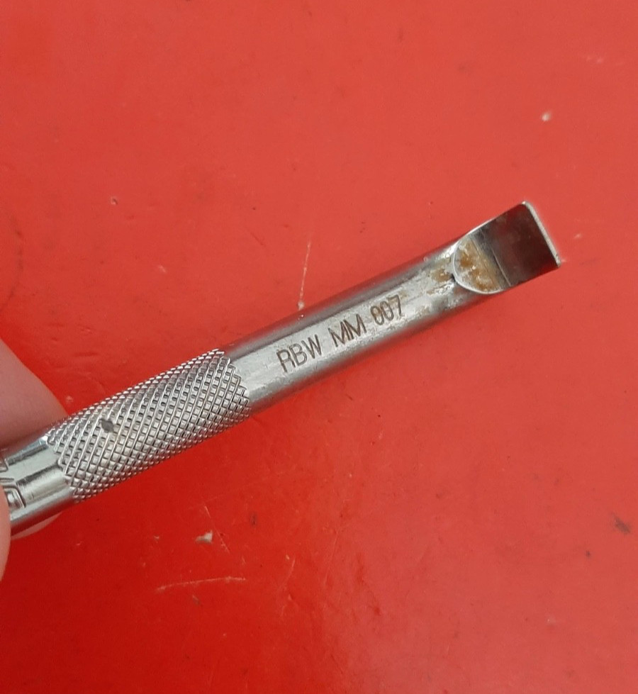 Snap-on Tools USA 030A 90 Degree Offset Flat Blade Slotted Screwdriver Engraved