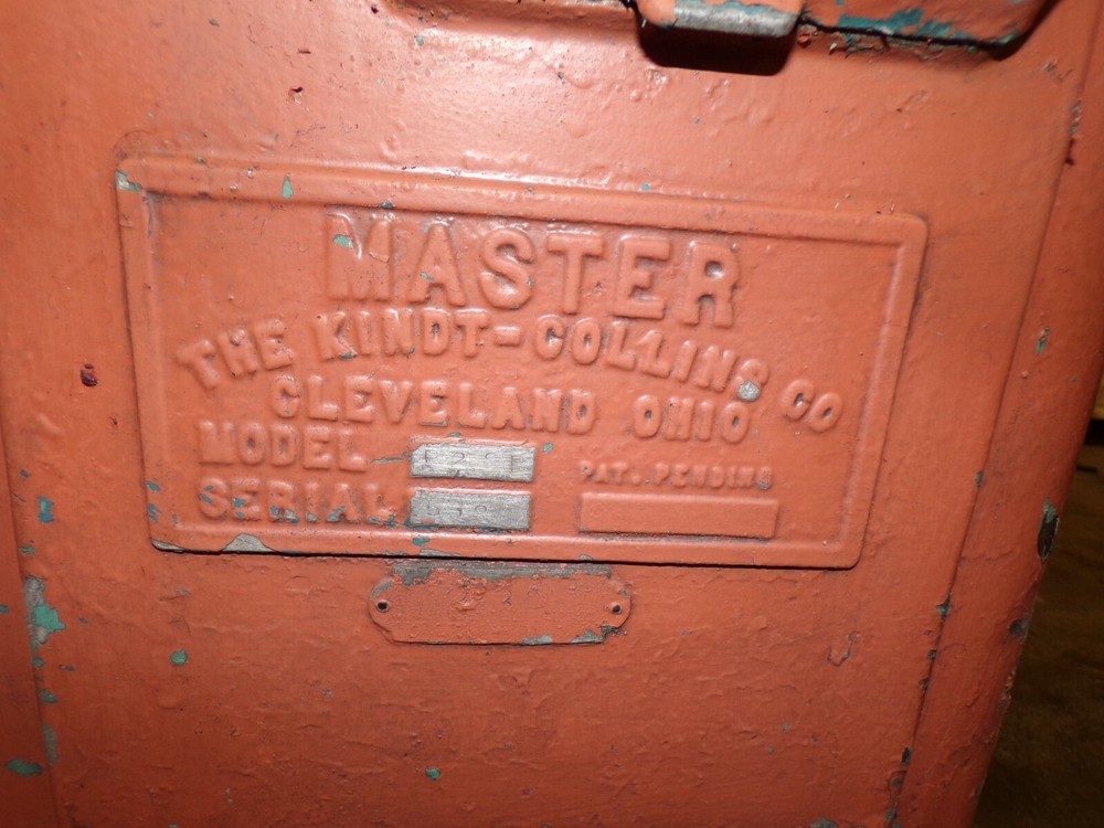 KINDT-COLLINS, MASTER, OSCILLATING SPINDLE SANDER, P2SP